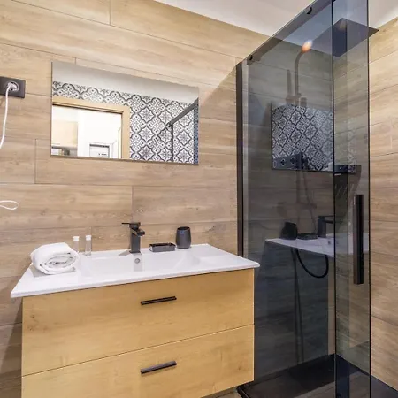 Magnifique Cocon Au Coeur D'antibes - 3g Αντίμπ