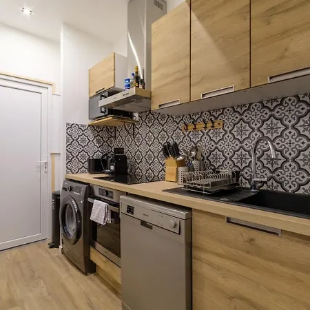 Apartament Magnifique Cocon Au Coeur D'antibes - 3g Antibes