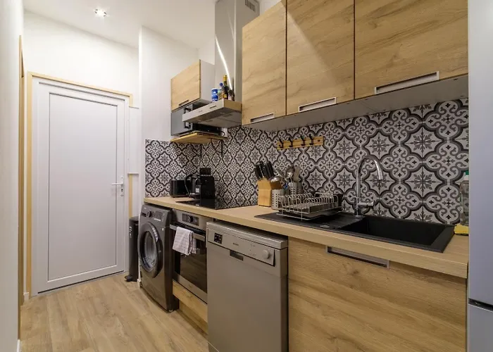 Apartament Magnifique Cocon Au Coeur D'antibes - 3g Antibes