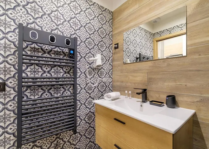 Magnifique Cocon Au Coeur D'antibes - 3g Antibes